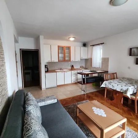 Apartment Katarina&ivan Krstinic Rab Town